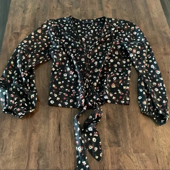 Long Sleeve Abercrombie Top - Picture 1 of 6